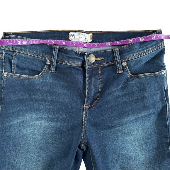 Free People FP Skinny Jeans women’s size 28 Blue Bodycon Preppy Cabincore - Picture 5 of 12